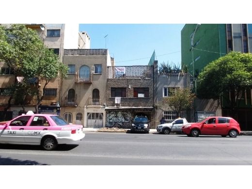 أرض ﻓﻲ Cuauhtémoc, Ciudad de México