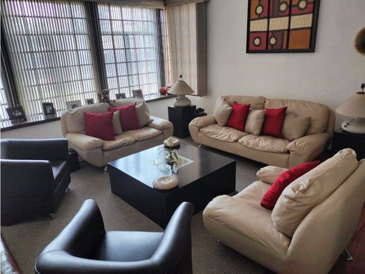 Элитный дом, Наукальпан-де-Хуарес, Naucalpan de Juárez