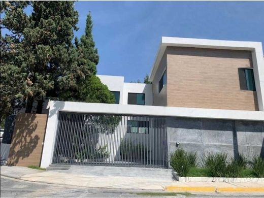 Luxury home for sale in Guadalupe