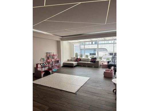 منزل ﻓﻲ Naucalpan de Juárez, Estado de México