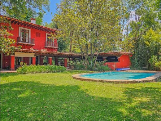 Luxury home in Valle de Bravo, Estado de México