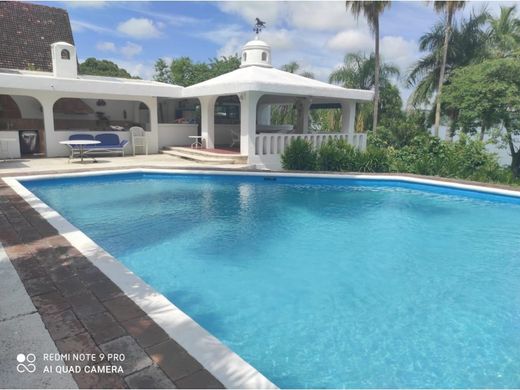 호화 저택 / Jojutla, Estado de Morelos