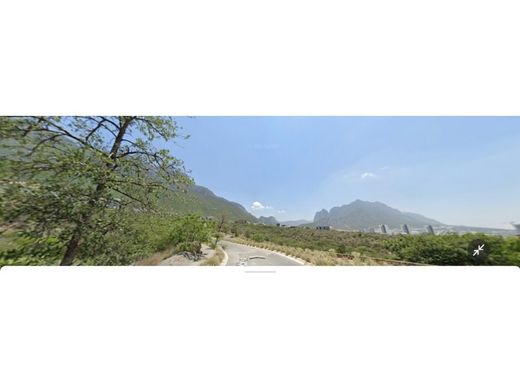 Grundstück in San Pedro, China