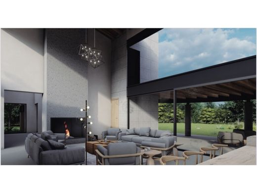 토지 / Valle de Bravo, Estado de México