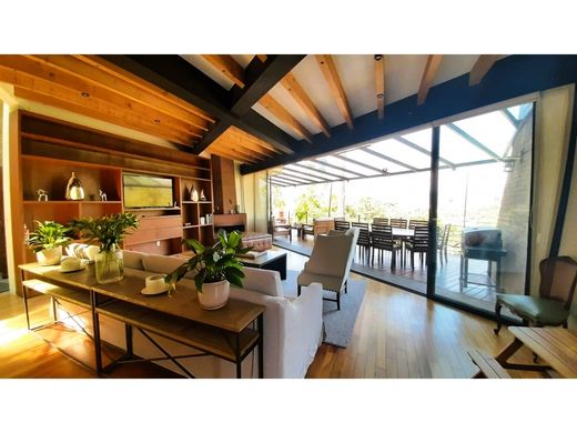 Элитный дом, Валье-де-Браво, Valle de Bravo