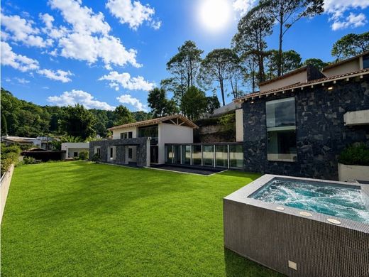 Luxury home in Valle de Bravo, Estado de México