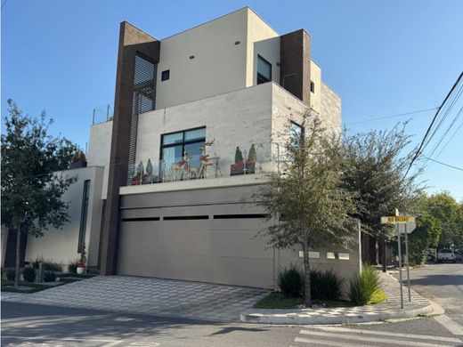 ‏בתי יוקרה ב  מונטריי, Monterrey