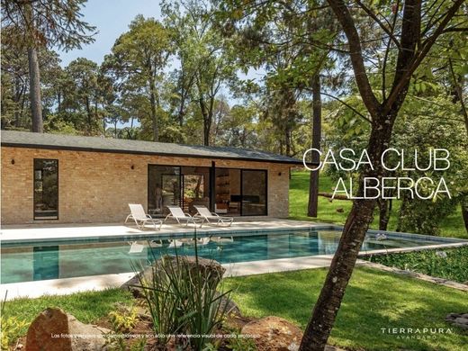 Teren w Valle de Bravo, Estado de México