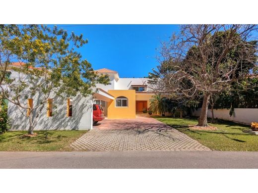 Πολυτελή κατοικία σε Mérida, Estado de Yucatán