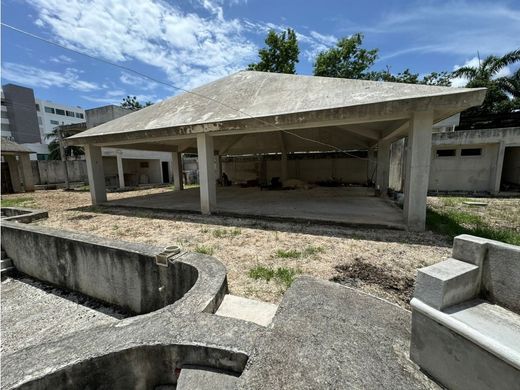 Arsa Cancún, Benito Juárez