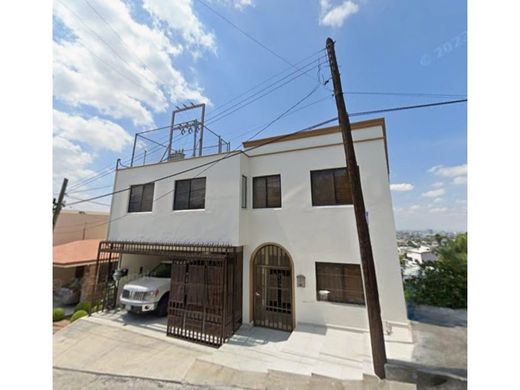 Luxus-Haus in Ciudad Guadalupe, Guadalupe