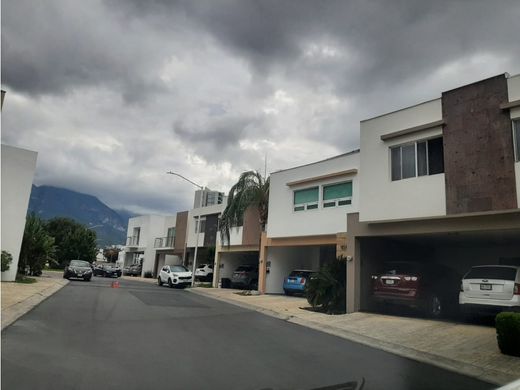 Luxury home in Monterrey, Nuevo León