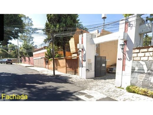 Luxury home in Salvador Díaz Mirón, Gustavo A. Madero