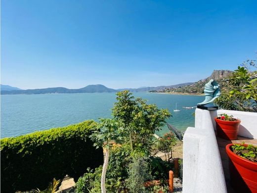 Maison de luxe à Valle de Bravo, Estado de México