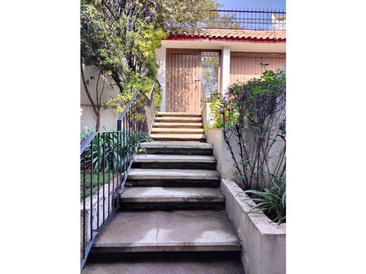 Luxury home in Naucalpan, Naucalpan de Juárez