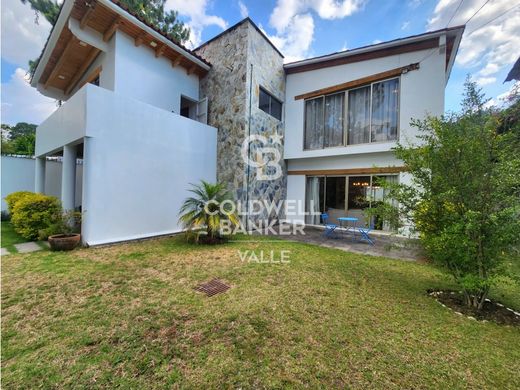 Luxury home in Valle de Bravo, Estado de México