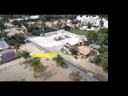 Grundstück in Ixtapa-Zihuatanejo, Zihuatanejo de Azueta