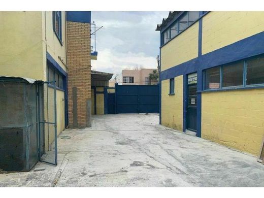 Saltillo, Estado de Coahuila de Zaragozaのアパートメント・コンプレックス