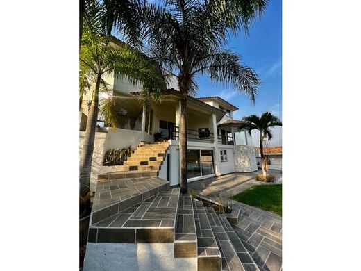 Casa di lusso a Atlatlahucan, Morelos