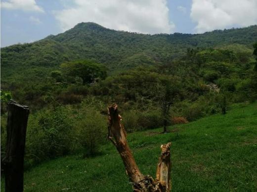 Ρουστίκ ή αγροικία σε Jiquipilas, Estado de Chiapas