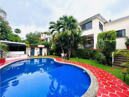 Luxus-Haus in Cuernavaca, Morelos