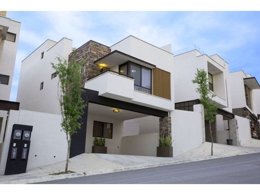 Luxury home in Monterrey, Nuevo León