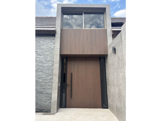 Casa di lusso a San Pedro, China