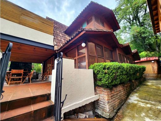 Casa di lusso a Valle de Bravo, Messico (stato federato)