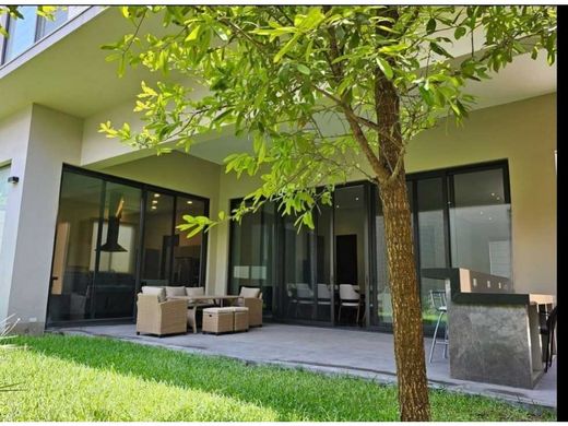 Luksusowy dom w San Pedro, China