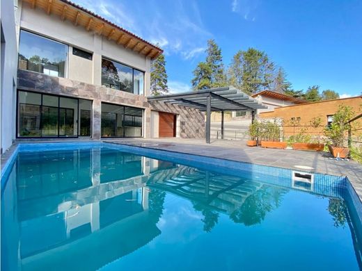 ‏בניין ב  Valle de Bravo, Estado de México