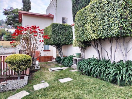 Luxury home in Ciudad López Mateos, Atizapán de Zaragoza
