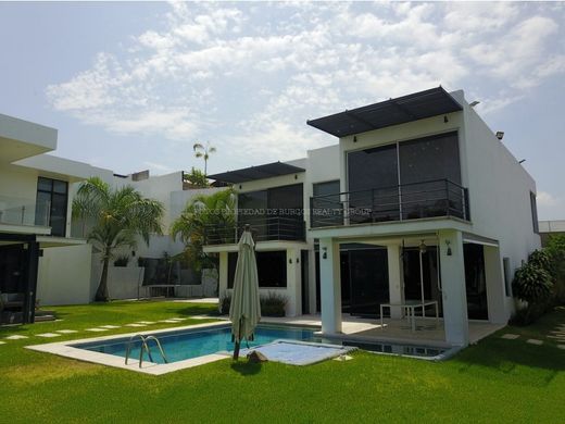 ‏בתי יוקרה ב  Temixco, Estado de Morelos