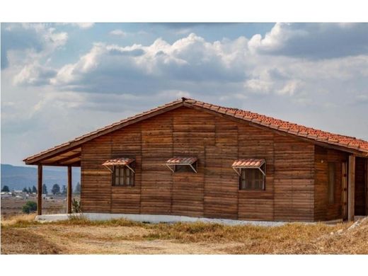 ‏בתים כפריים או חוות ב  Calpulalpan, Estado de Tlaxcala