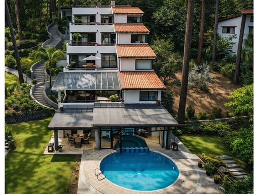 Apartment / Etagenwohnung in Valle de Bravo, México (Bundesstaat)