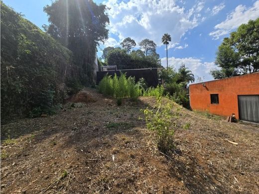 Land in Valle de Bravo, Estado de México