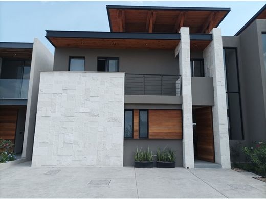 Luxe woning in Santiago de Querétaro, Querétaro