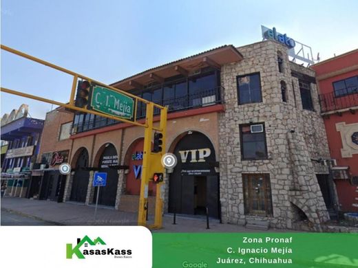 Komplex apartman Ciudad Juárez, Juárez