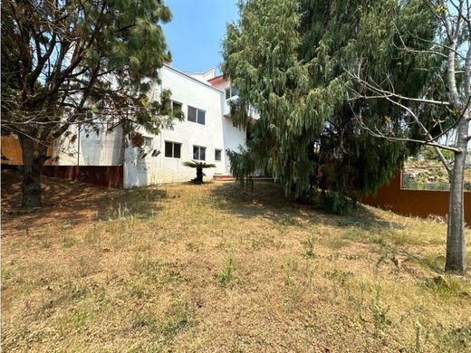 Luxus-Haus in Cuernavaca, Morelos