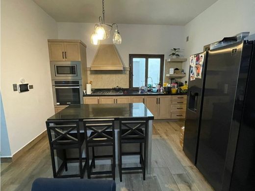 Casa de luxo - Monterrei, Monterrey