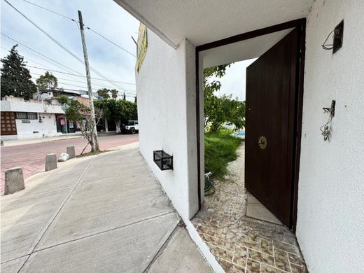 Casa di lusso a Santiago de Querétaro, Querétaro