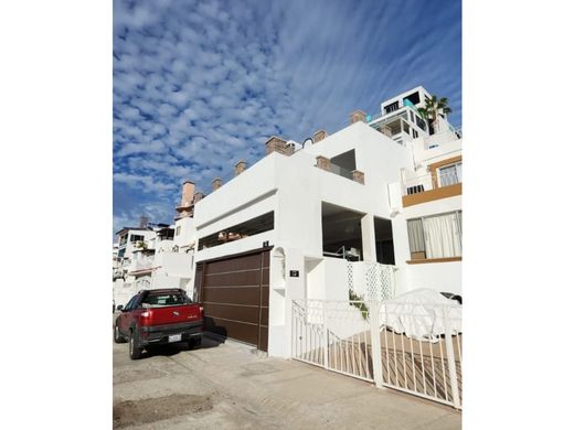 Casa di lusso a Tijuana, Estado de Baja California