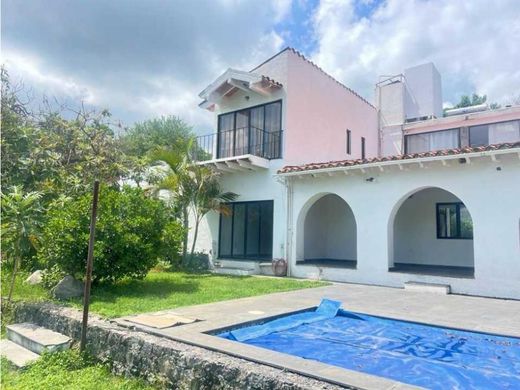 Luxury home in Tepoztlán, Morelos