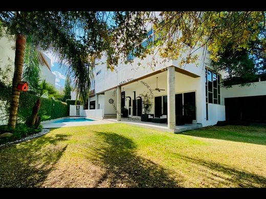 Luxury home in Monterrey, Nuevo León