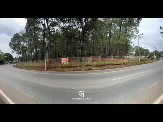 أرض ﻓﻲ Valle de Bravo, Estado de México