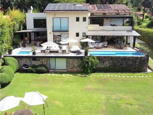 Πολυτελή κατοικία σε Valle de Bravo, Estado de México