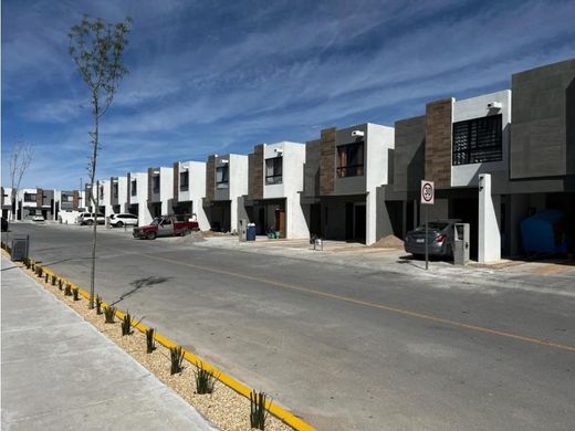 Casa de lujo en Ciudad Juárez, Juárez