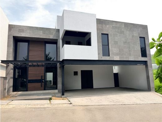 Luxury home in Santiago, Nuevo León