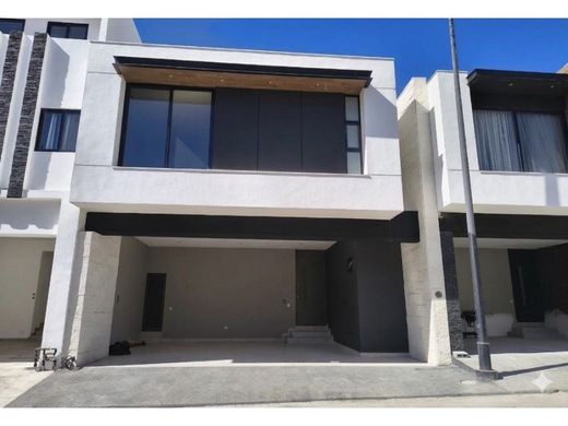 Luxury home in Monterrey, Nuevo León