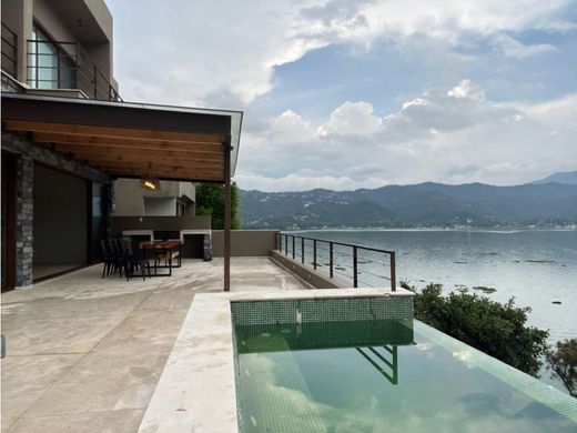 Maison de luxe à Valle de Bravo, Estado de México