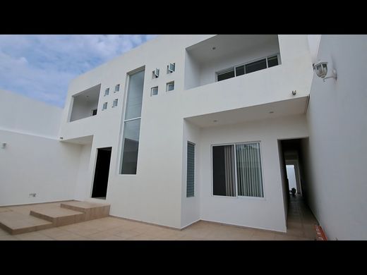 منزل ﻓﻲ Temixco, Estado de Morelos